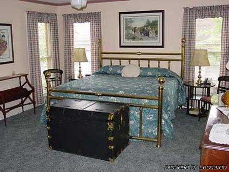 Red Bluff Cottage Bed & Breakfast Montgomery Pokój zdjęcie