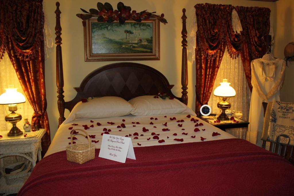 Red Bluff Cottage Bed & Breakfast Montgomery Zewnętrze zdjęcie